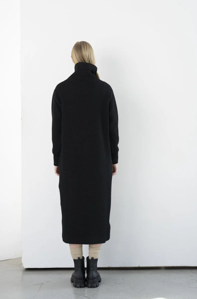 Bodybag Stewart Dress - Black or Cream Boing Knit (Online Exclusive) - Image 7