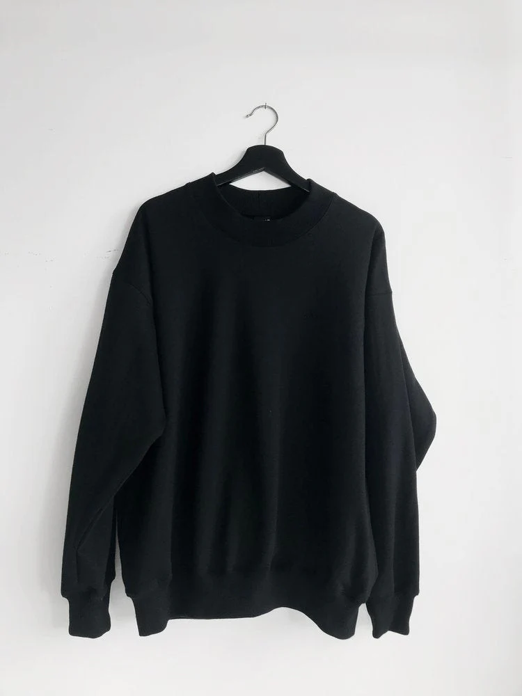 Esser Unisex Sweatshirt (Black) - Image 7