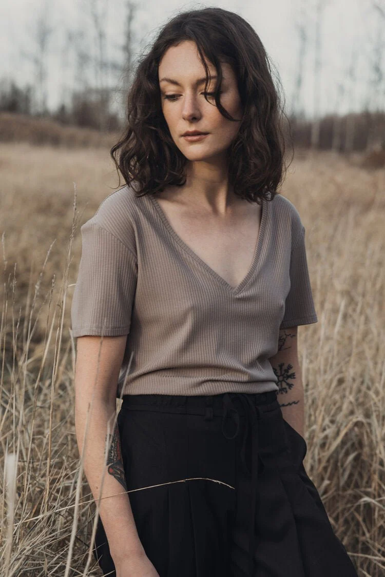 Esser V-Neck T-Shirt (Khaki) - Image 6