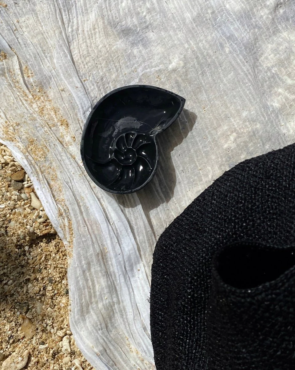 Foe & Dear Nautilus Keepsake Dish (Various Colours) - Image 17