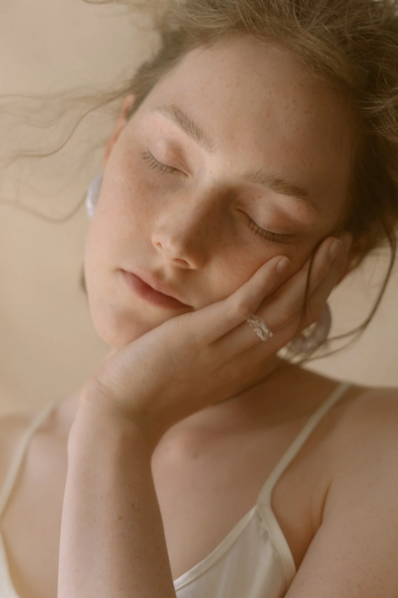 Foe & Dear Talia Hoops - Image 7