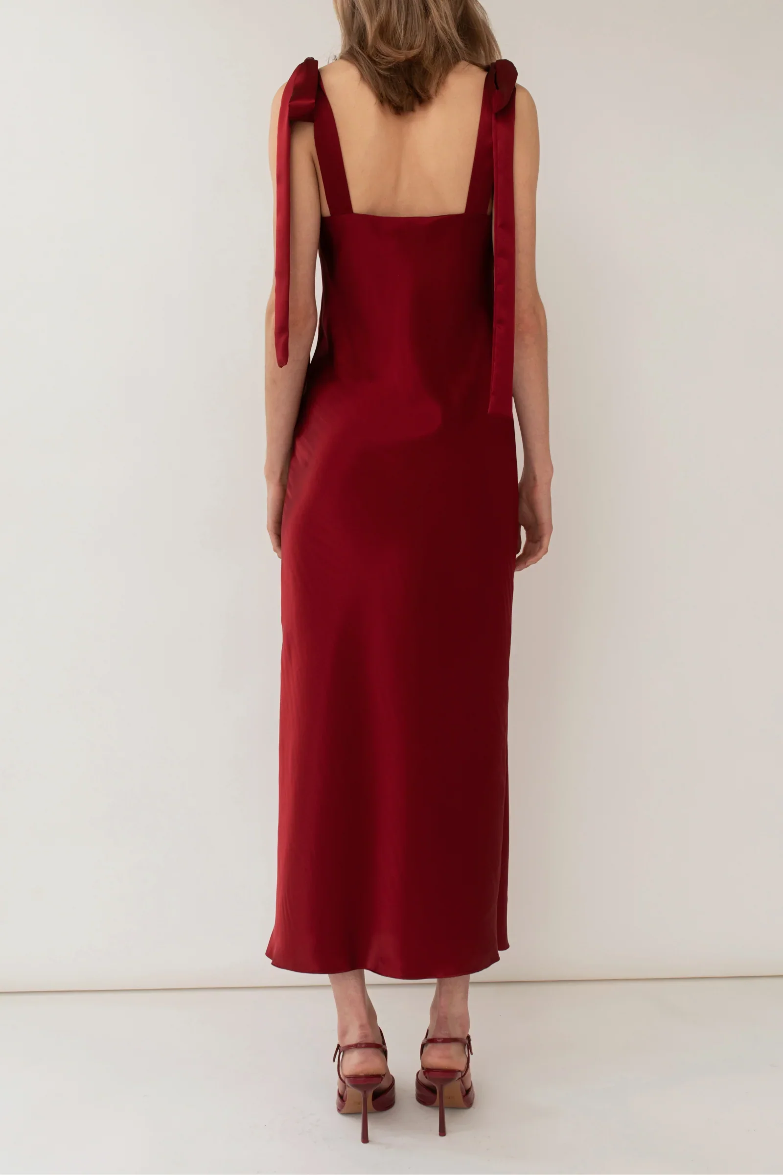 Jacoba Jane Ulyana Midi Dress (Red) - Image 15