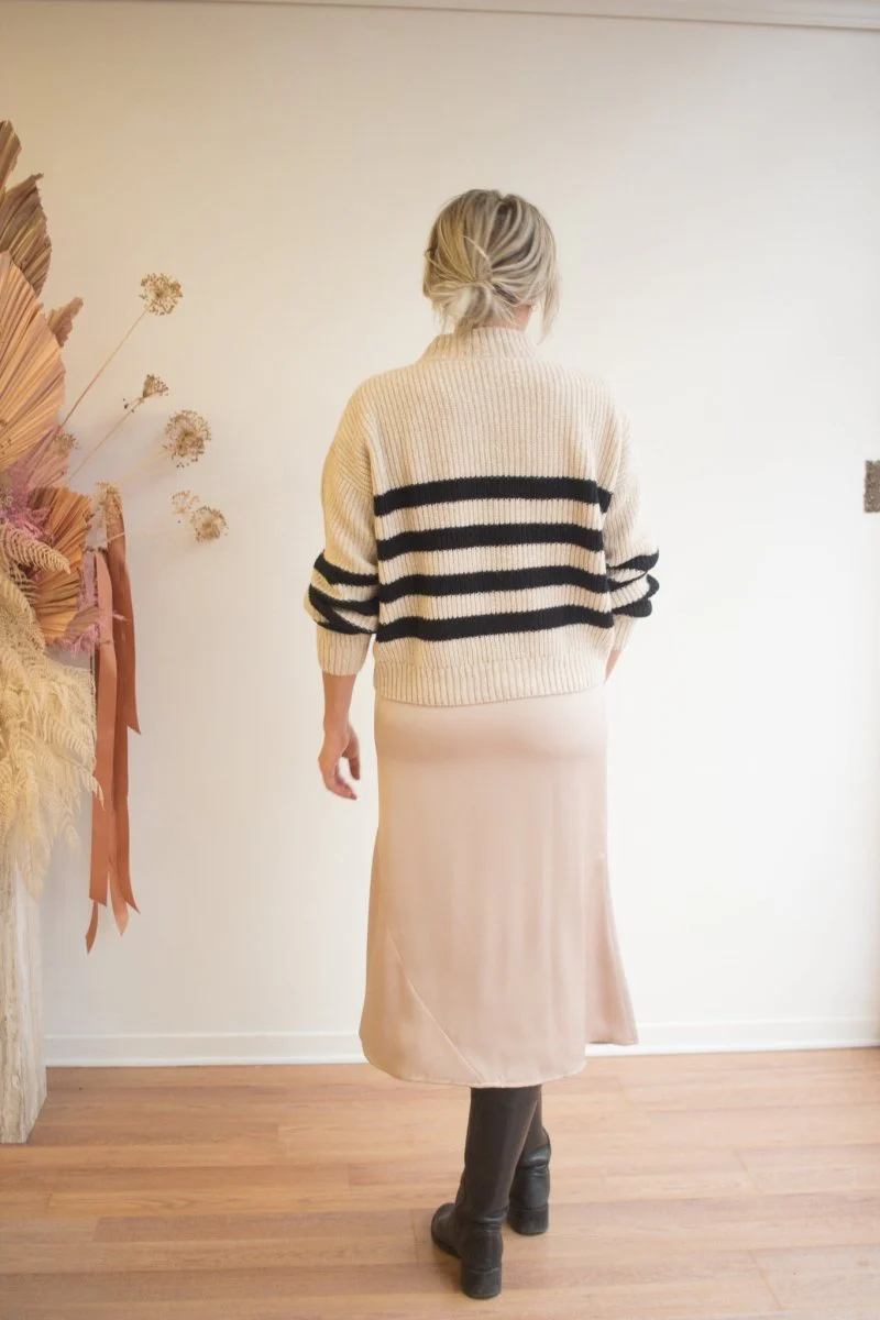 Eve Gravel Yalla Knit - Black or Navy (Online Exclusive) - Image 6