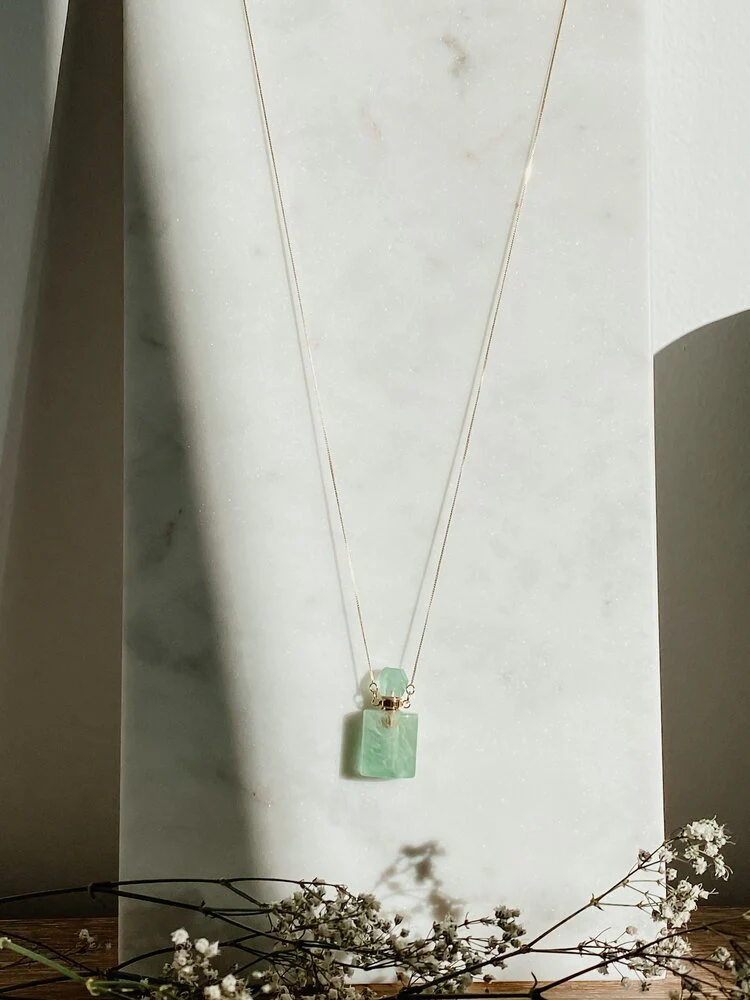 Oneiro Love Spell Necklace - Image 3